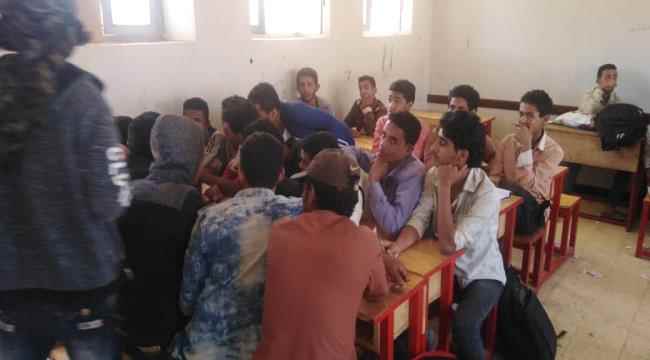 بحضور رئيس مركز إنتقالي الخربة..فوز فريق الثاني ثانوي للبنات وتعادل فريق البنين في المسابقة الثقافية لمدرسة شكع