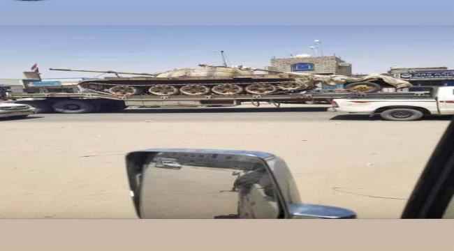 الإخوان المسلمين يعززون جبهة شقرة بمدرعات من المنطقة العسكرية الأولى