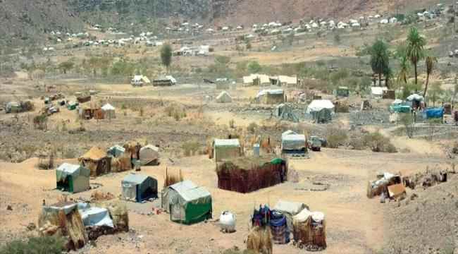 الحوثيون يعترفون بقصف مخيم للنازحين في مارب
