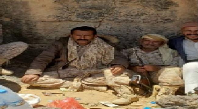 الإخوان” يمهدون الطريق للحوثيين.. قائد لواء متمرد يسيطر على مبانٍ حكومية تطل على القصر الجمهوري في مأرب