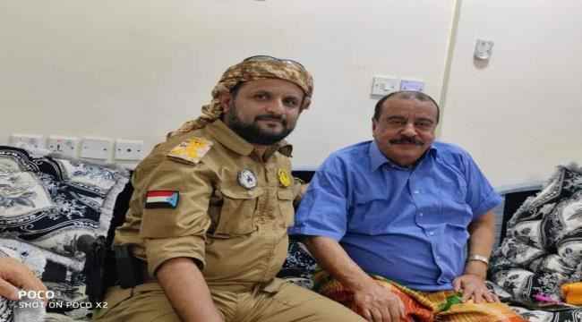 اركان قوات الدعم والإسناد يزور اللواء بن بريك