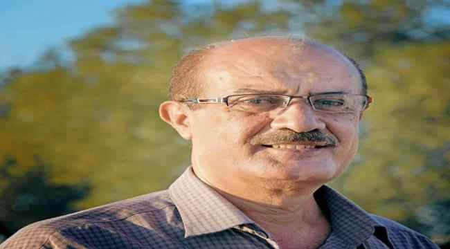 المحافظ لملس يعزي بوفاة الهامة التربوية الأستاذ محمد ناصر
