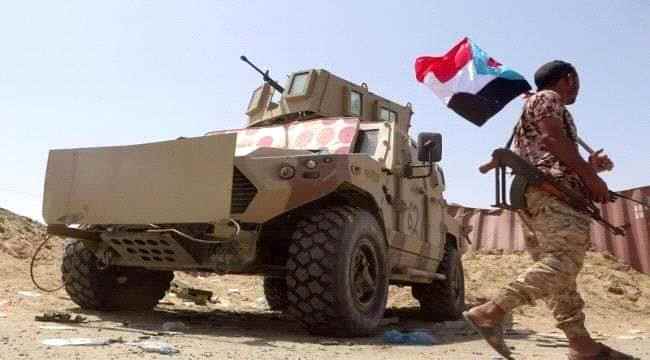 باحث سياسي: التخادم الإخواني – الحوثي ضد الجنوب الملف الابرز في زيارة الرئيس الزبيدي للرياض