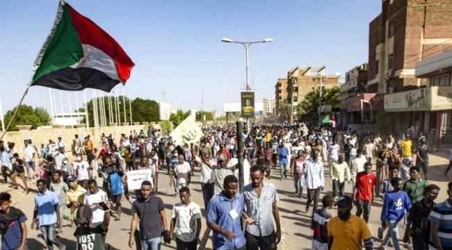 عرض الصحف البريطانية.."انكشاف الديمقراطية الهشة في أفريقيا"ـ في التايمز
