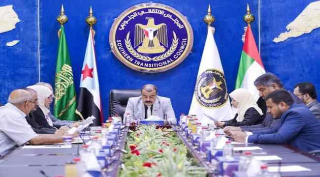 الانتقالي يشدد على أهمية ترتيب الاوضاع في شبوة وفقا لمخرجات اتفاق الرياض