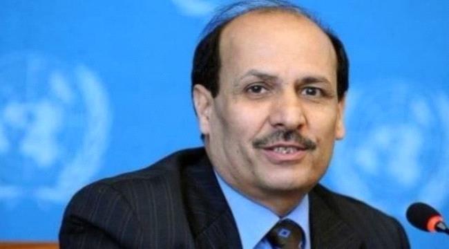 المرشد ينتقد التهاون الدولي بالملف النووي الإيراني 