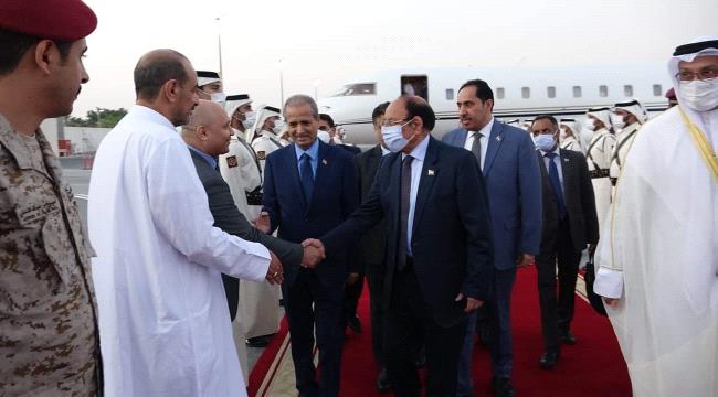 ما سر زيارة علي محسن إلى قطر.. مسؤول حكومي يكشف