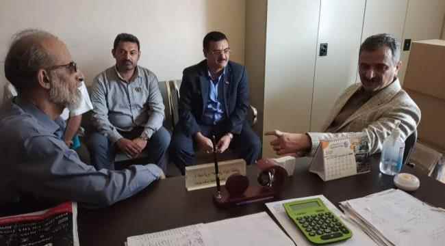 قاضي استئناف يسطو على أرض مواطن في تعز 
