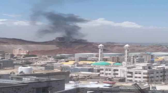 عاجل:انفجار سيارة مفخخة بموكب محافظ عدن