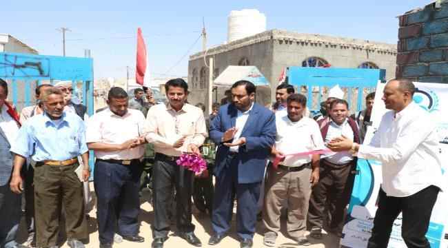 نائب وزير التربية يفتتح الفصول الاضافية بمدرسة اليرموك بمخيم الجفينة
