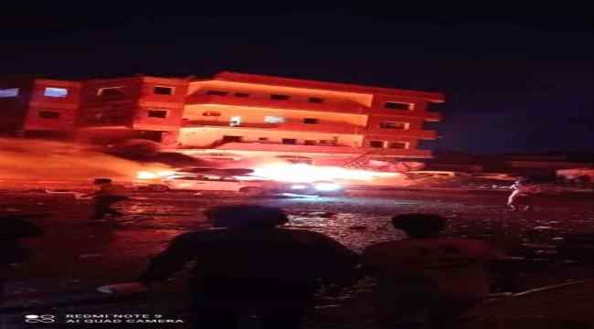 ارتفاع ضحايا انفجار مطار عدن الدولي الى 5 شهدا و 30 جريحاً
