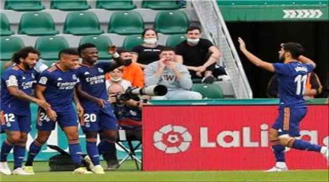 بالصور: فينيسيوس ينجو بريال مدريد من فخ إلتشي