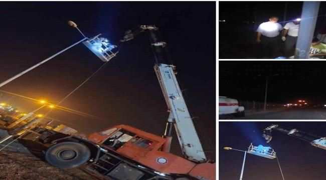 بإشراف الدكتور الجريري.. بدء تركيب الإنارة الداخلية في منشأة البريقة النفطية