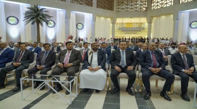 الحكومة اليمنية تعلن اعترافها ب (شعب الجنوب).. وصحفي جنوبي يكشف التفاصيل
