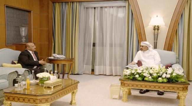الرئيس القائد عيدروس الزُبيدي يستقبل محافظ البنك المركزي