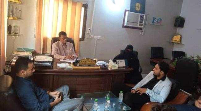 مبادرة "ساعد" تناقش مع مدير الشؤون الاجتماعية بساحل حضرموت تنفيذ خطة التنمية المستدامة 2030