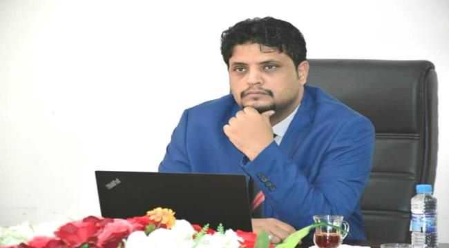 وزير الكهرباء والطاقة يترأس اجتماعا مرئيا من العاصمة عدن مع البرنامج السعودي لمناقشة سير منحة المشتقات النفطية