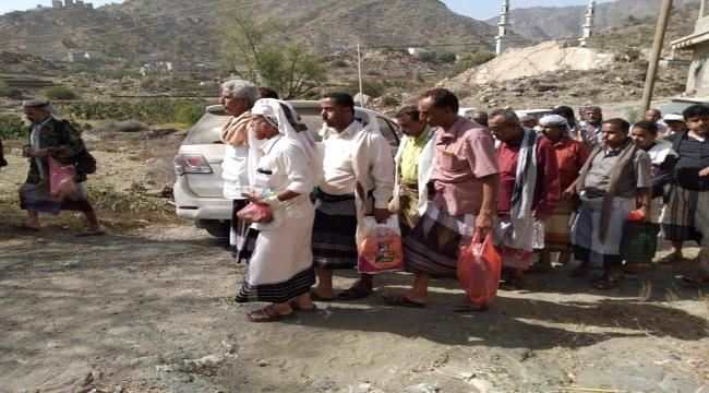 وفد رفيع المستوي من ردفان يزور يافع للتعزية في ضحايا حادث مروري
