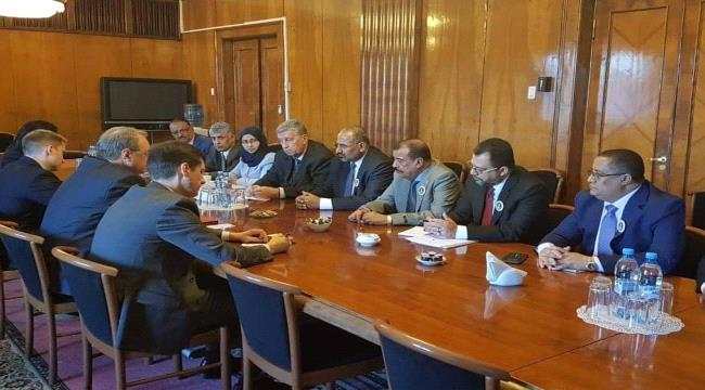 مسؤول في الانتقالي يبعث ثلاث رسائل هامة