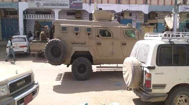 القوات الجنوبية تنتشر في عسيلان عقب تحريرها من الحوثيين(صورة)