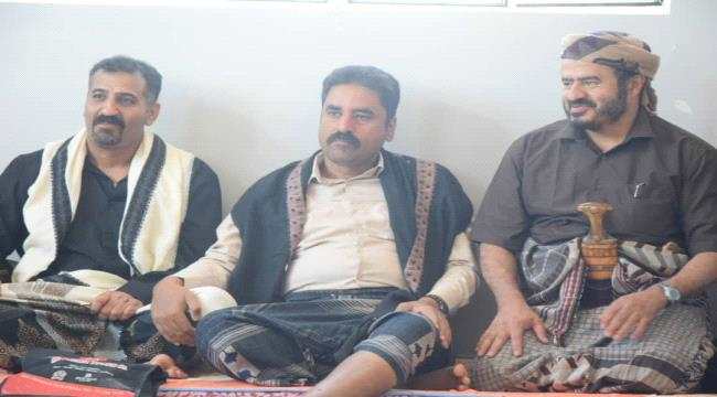 رئيس انتقالي شبوة يلتقي الأسير المحرر المناضل الطفي