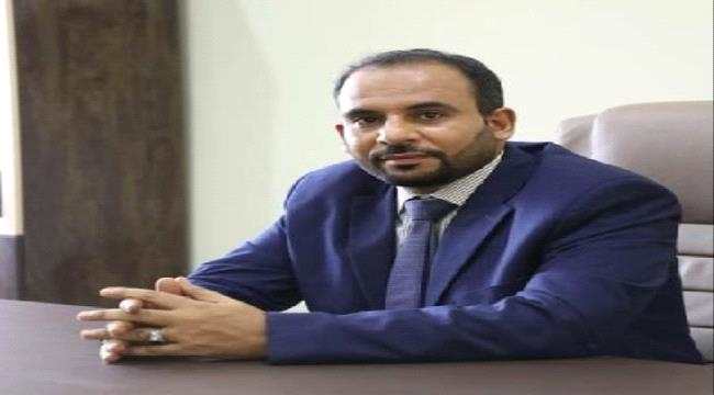 خبير اقتصادي يكشف سر تحسن العملة اليمنية في هذه الأيام