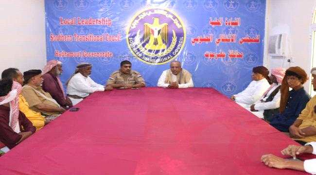 الكثيري : قوات المنطقة العسكرية الأولى اقتصرت وظيفتها على نهب الأراضي والتهريب وتوفير الملاذ الآمن للإرهابيين