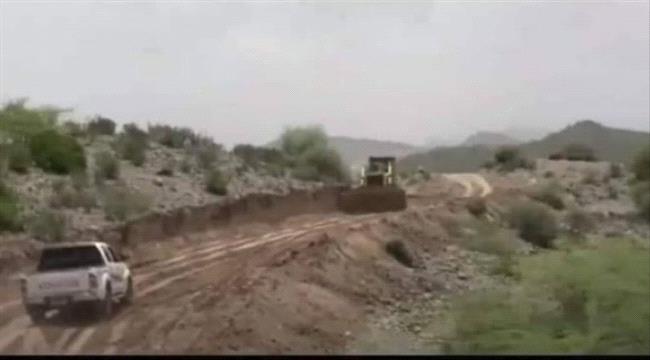 صحيفة سعودية : ميليشيا الحوثي تلتف على مشاورات عمان