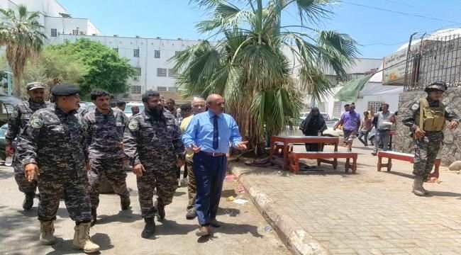 بن عفيف يبارك للدكتور محمد السقاف تعيينه مديرا عاما لمستشفى الجمهورية