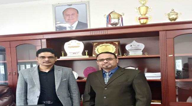 مدير عام فرع الهيئة العامة للبريد بحضرموت يلتقي مدير عام شركة النفط اليمنية بالمحافظة 