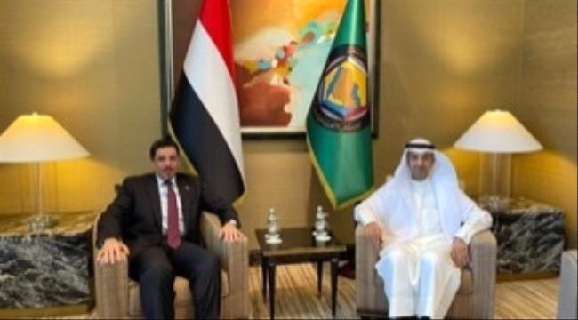 "التعاون الخليجي" يؤكد ضرورة الحل السياسي للأزمة اليمنية
