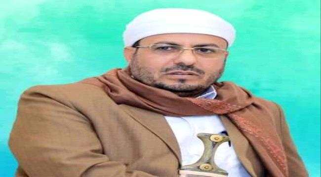 وزير سابق يدعو قيادة الشرعية مخاطبة الدول التي تستضيف قنوات تدعم الحوثي وتسيء للتحالف