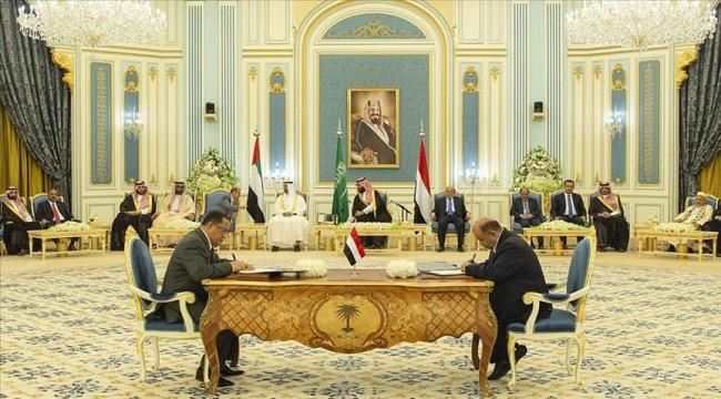 منصور صالح : الشرعية كانت حريصة على تعطيل اتفاق الرياض وعدم تنفيذ بنوده