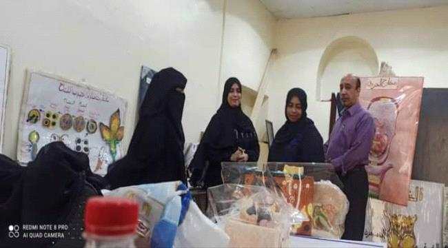 الوسائل والتقنيات بمكتب التربية عدن تتفقد المختبرات والوسائل التعليمية في عدد من المدارس الحكومية والأهلية بالمحافظة 