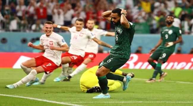 بولندا تهزم السعودية وتخلط أوراق المجموعة الثالثة في مونديال قطر 