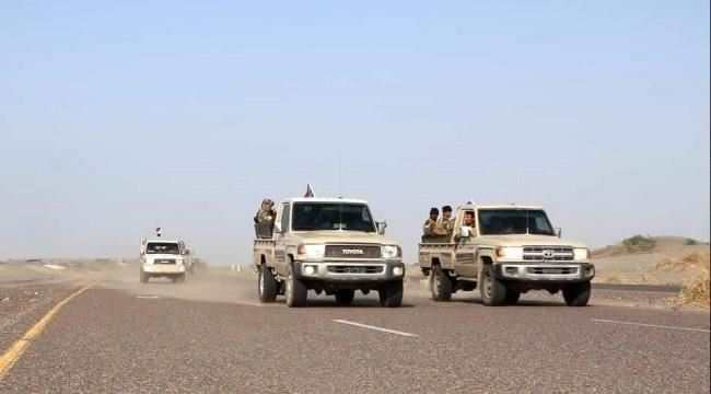 القوات الجنوبية تدفع بتعزيزات كبيرة الى مديرية المحفد 