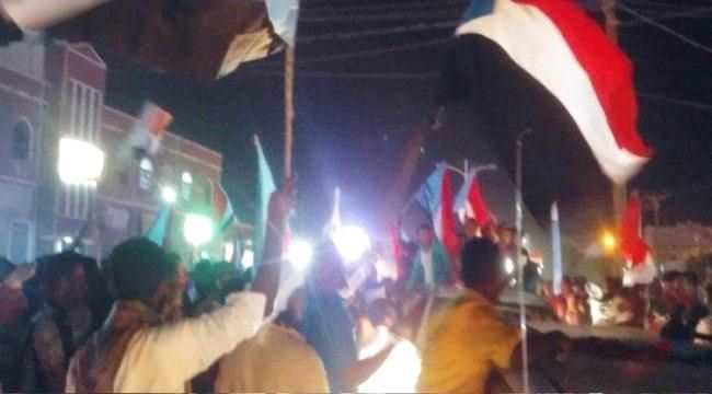 عاجل : تظاهرة حاشدة في تريم حضرموت للمطالبة بتحرير الوادي والصحراء
