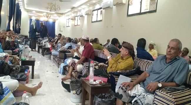 اللقاء التشاوري لضباط الدفعة الثانية عشر كلية عسكرية بعدن 