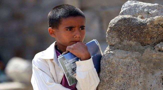الهجري: المناهج التعليمية في مناطق الحوثي تحوي ألغامًا خطيرة