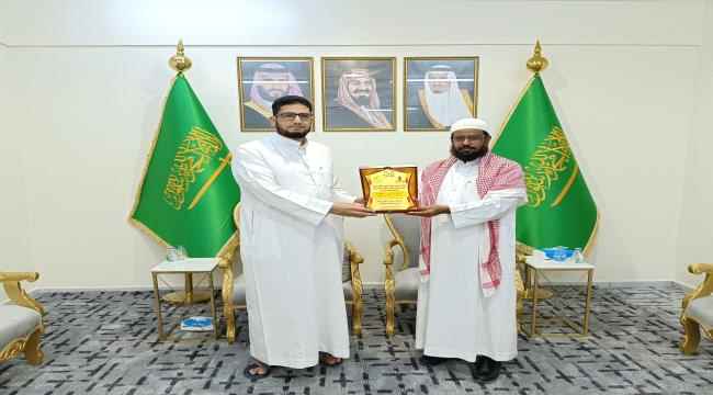 مؤسسة أرخبيل سقطرى الخيرية تكرم قائد التحالف السابق بالجزيرة وترحب بالخلف وتشيد بجهود المملكة