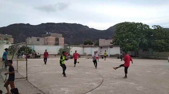 الحجر يهزم السنيدي بسباعية في دوري الفقيد عبده عطيري الرمضاني بمنطقة صلاح الدين بعدن