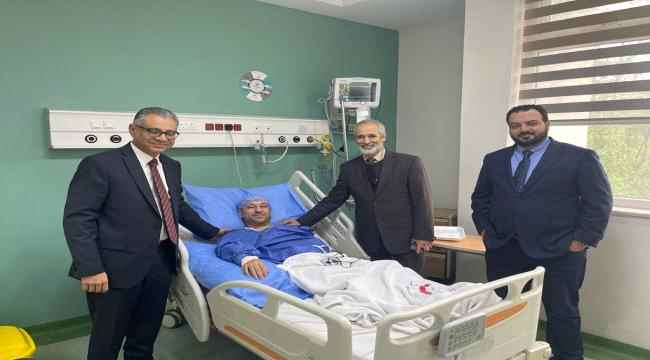 منتسبي وزارة الاتصالات وتقنية المعلومات والمؤسسات التابعة لها يهنئون بنجاح العملية الجراحية للدكتور نجيب العوج