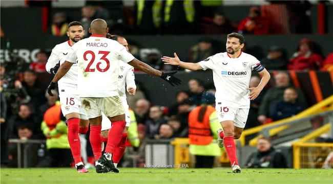 تعادل مجنون بين مانشستر يونايتد وإشبيلية في الدوري الأوروبي