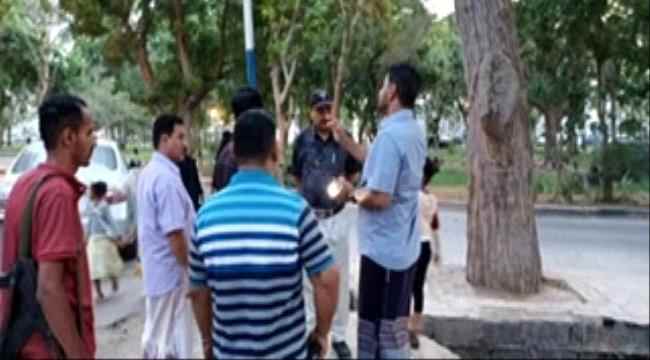 مدير عام الشيخ عثمان يتفقد حديقة الكمسري ويوجه بمنع الظواهر السلبية لضمان راحة الأهالي