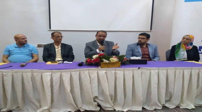الزعوري يدعو ممثلي مكاتب الوزارة بالمحافظات للنزول وجمع المعلومات من الميدان