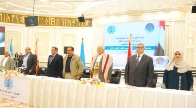 حزب المؤتمر بصنعاء يؤكد دعمه للاحتجاجات ضد الحوثي