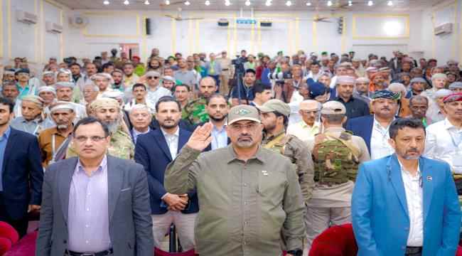 أصداء حول زيارة الرئيس القائد عيدروس الزُبيدي لمحافظة أبين