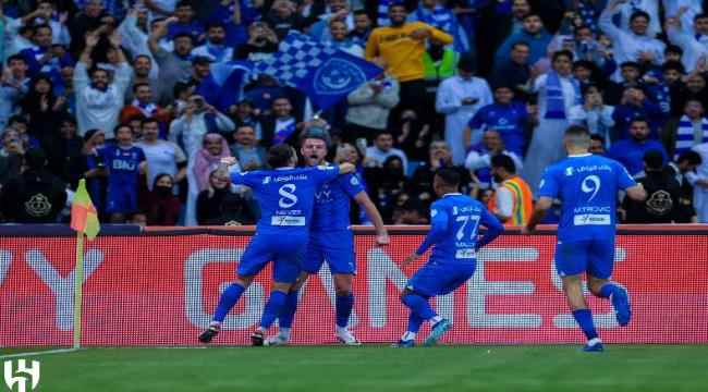 الهلال يسقط النصر بثلاثية في ديربي الرياض.. ومترو فيتش يقترب من رونالدو .