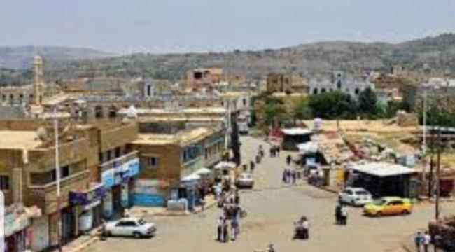 قيادي إخواني يقيد حرية محامي بسجنه الخاص في التربة