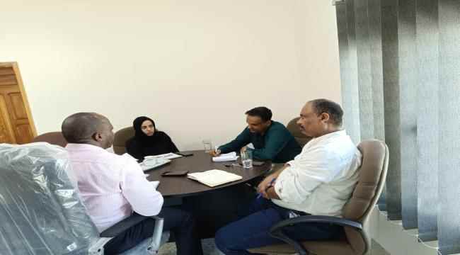 الجمحي يناقش مع الوكالة الأمريكية للتنمية الدولية  في عدن أوجه التعاون المشترك و آلية تدخلاتهم في القطاع الصحي بحضرموت